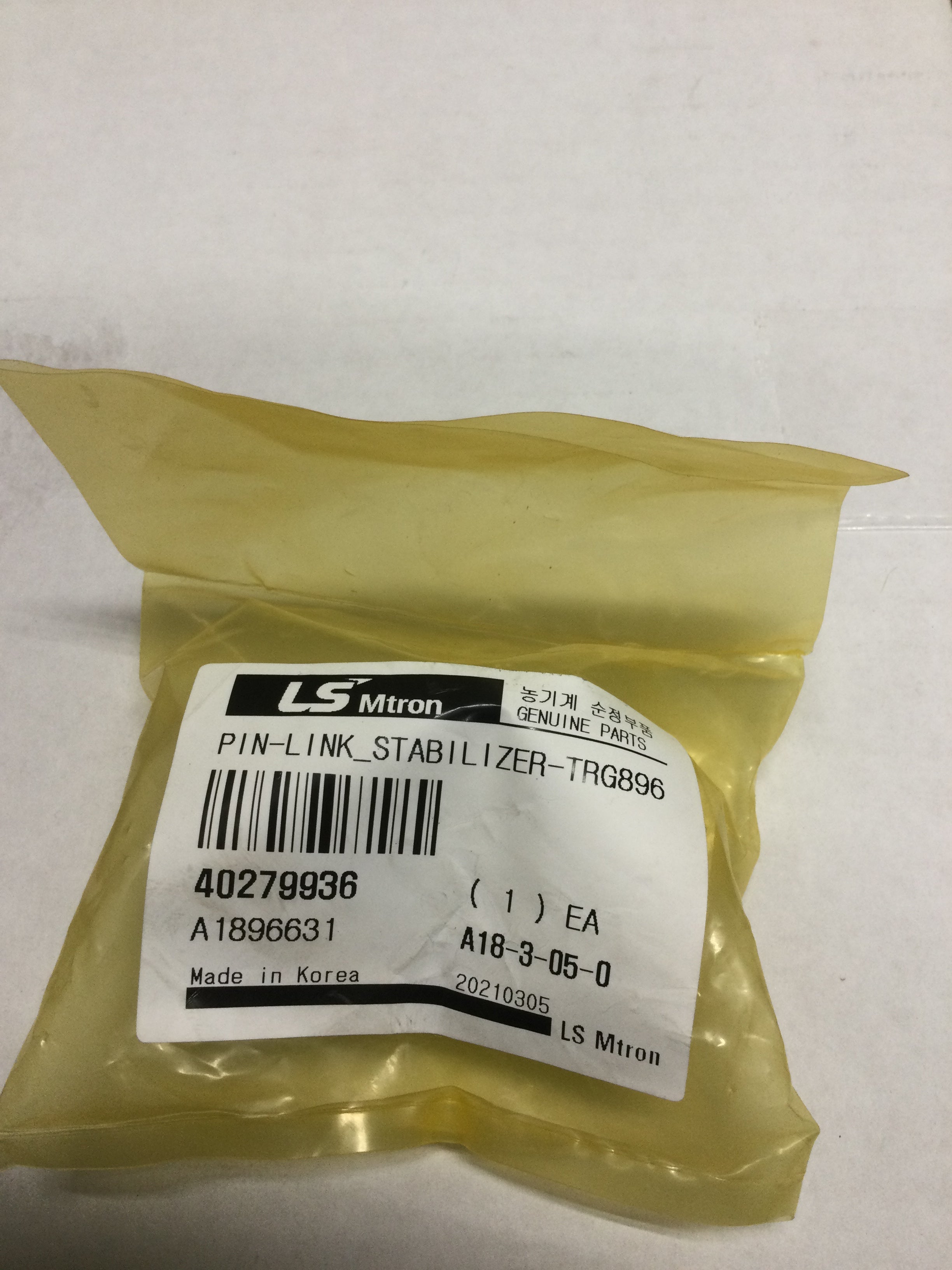 pino様 LS Tractor Parts - PIN LINK STABILIZER T - 40279936