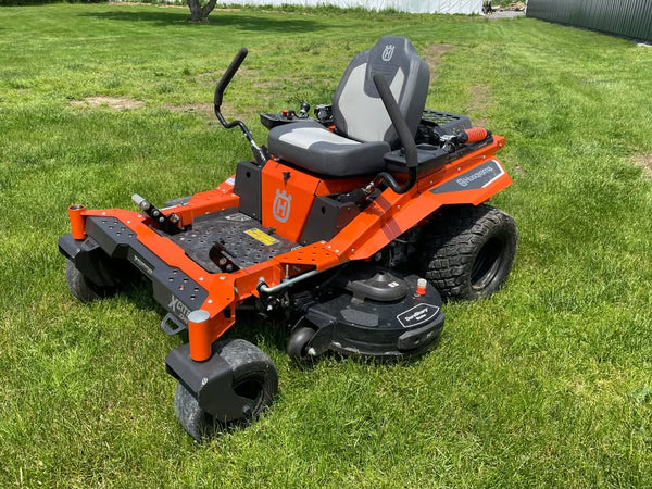 Like new 2025 Husqvarna Xcite Z345