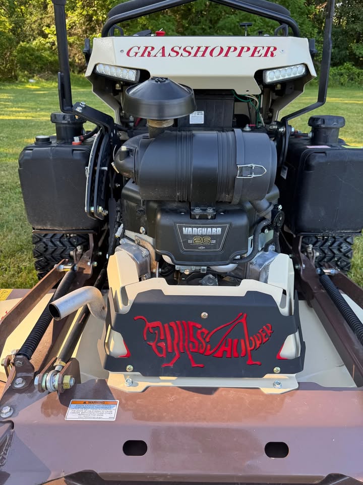Like new Grasshopper Stand on mower