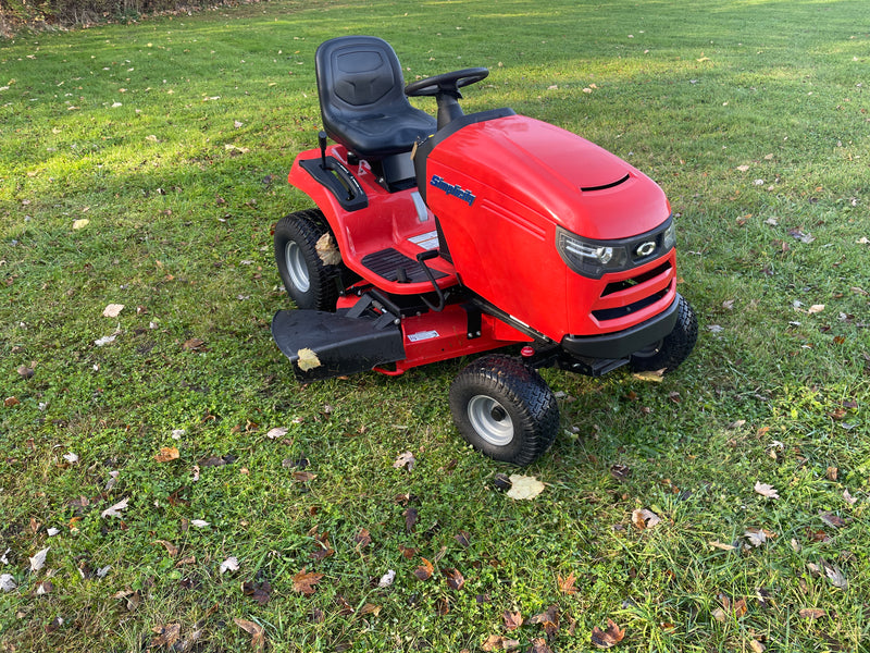 Regent 42" Fab 23Hp Briggs