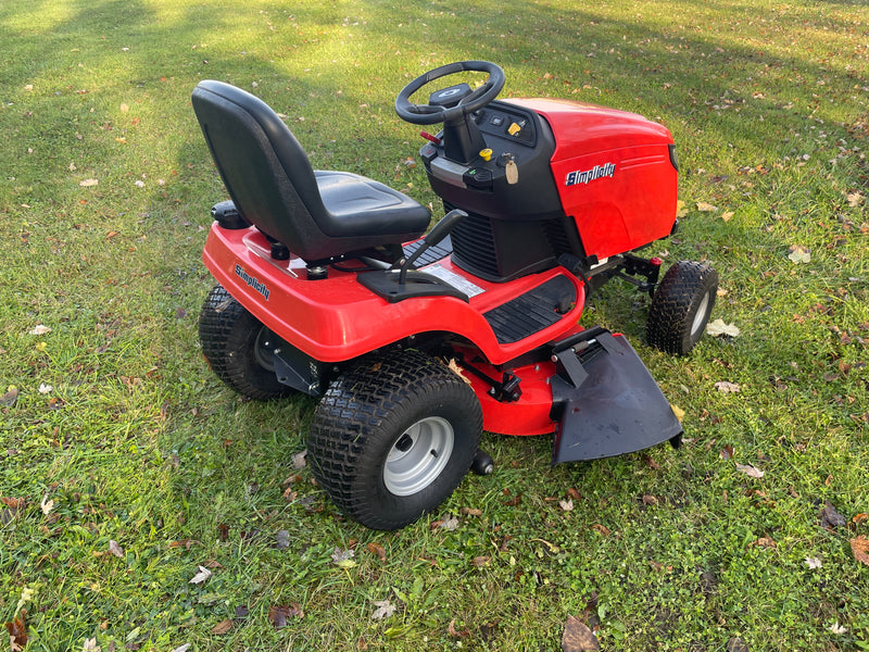 Regent 42" Fab 23Hp Briggs