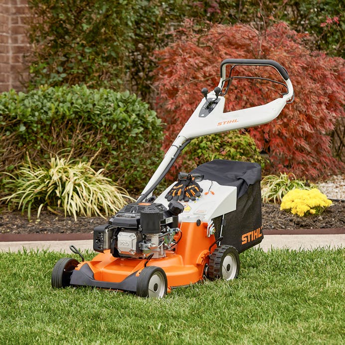 Stihl RM 756 YC Lawn Mower