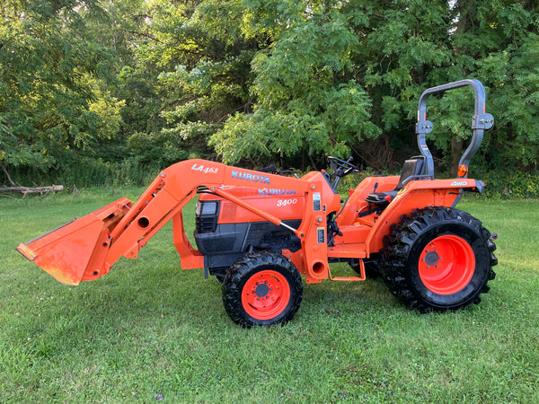 Kubota ,3400 tractor and loader, stock# 8015