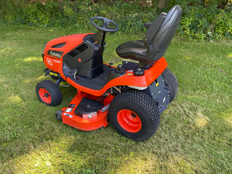 2023 Kubota T2290 KWT 42-Inch Rider