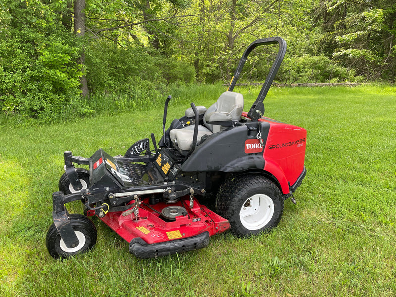 Toro Groundsmaster 7200 – Efficient Commercial Mowing