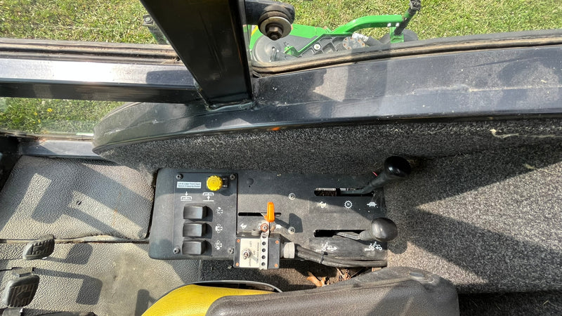 2014 JD 1600 Turbo 57HP 12' Bat Wing