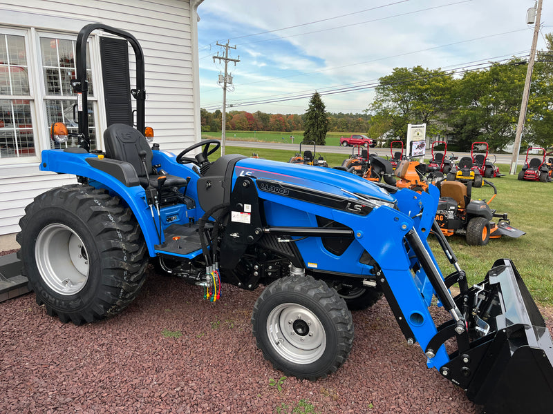 LS Tractor MT242E – 42.5HP -
