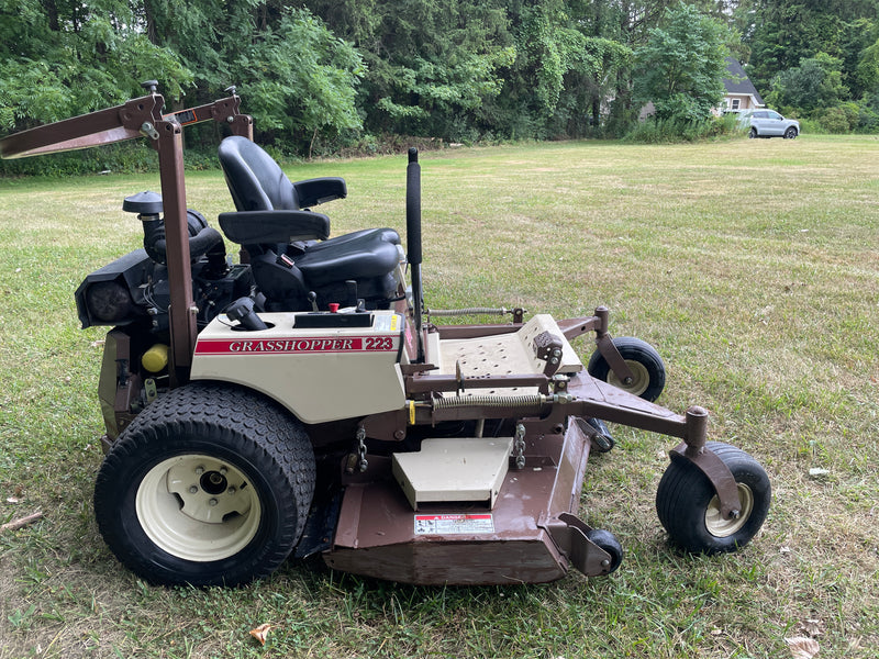 2012 Grasshopper 223 w/61" Deck