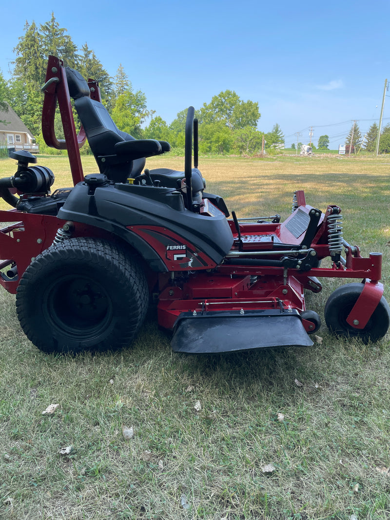 2022 Ferris ISX3300 w/61" deck