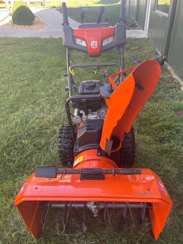 USED Husqvarna ST227P Snowblower - Stock# 8372